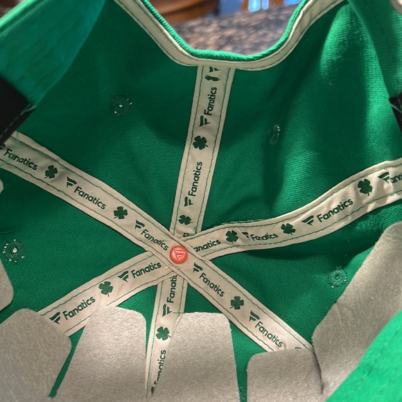 Chicago Blackhawks lucky 🍀 Irish hat adjustable. NWT. - Picture 5 of 8